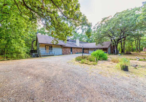 3 Bedrooms Bedrooms, 0 ,3 BathroomsBathrooms,Residential,Single Family,2nd,1,132759