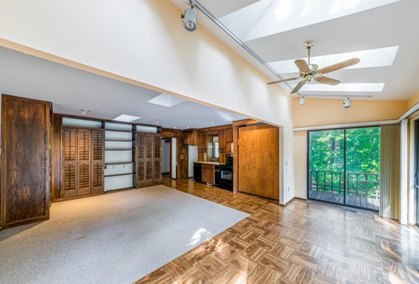 3 Bedrooms Bedrooms, 0 ,3 BathroomsBathrooms,Residential,Single Family,2nd,1,132759