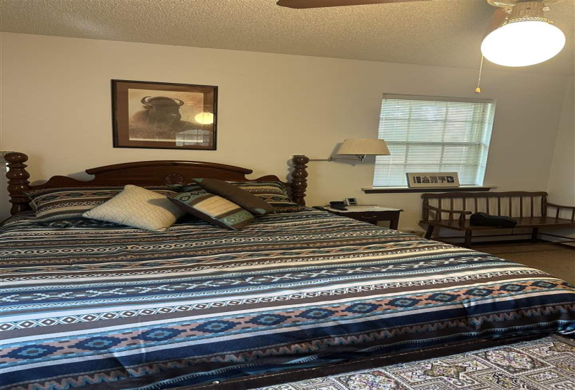 3 Bedrooms Bedrooms, 0 ,2 BathroomsBathrooms,Residential,Single Family,56th,1,132769