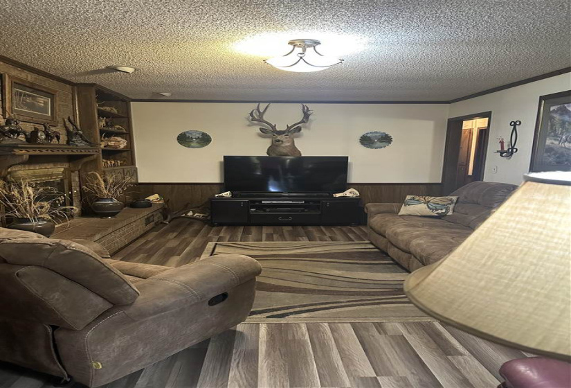 3 Bedrooms Bedrooms, 0 ,2 BathroomsBathrooms,Residential,Single Family,56th,1,132769