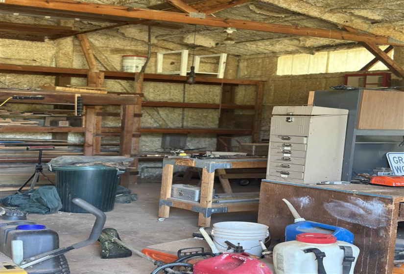 3 Bedrooms Bedrooms, 0 ,2 BathroomsBathrooms,Residential,Single Family,56th,1,132769