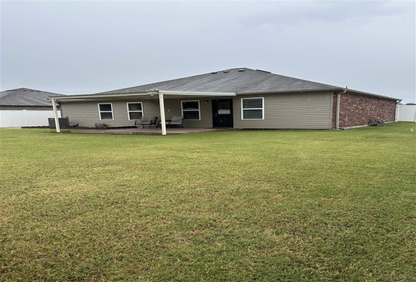 3 Bedrooms Bedrooms, 0 ,2 BathroomsBathrooms,Residential,Single Family,Kinder Wells,1,132771