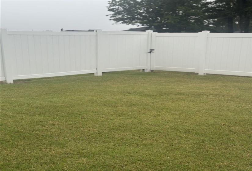 3 Bedrooms Bedrooms, 0 ,2 BathroomsBathrooms,Residential,Single Family,Kinder Wells,1,132771
