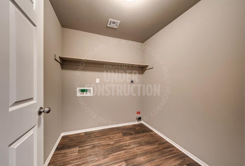 3 Bedrooms Bedrooms, 0 ,2 BathroomsBathrooms,Residential,Single Family,Wells,1,132774