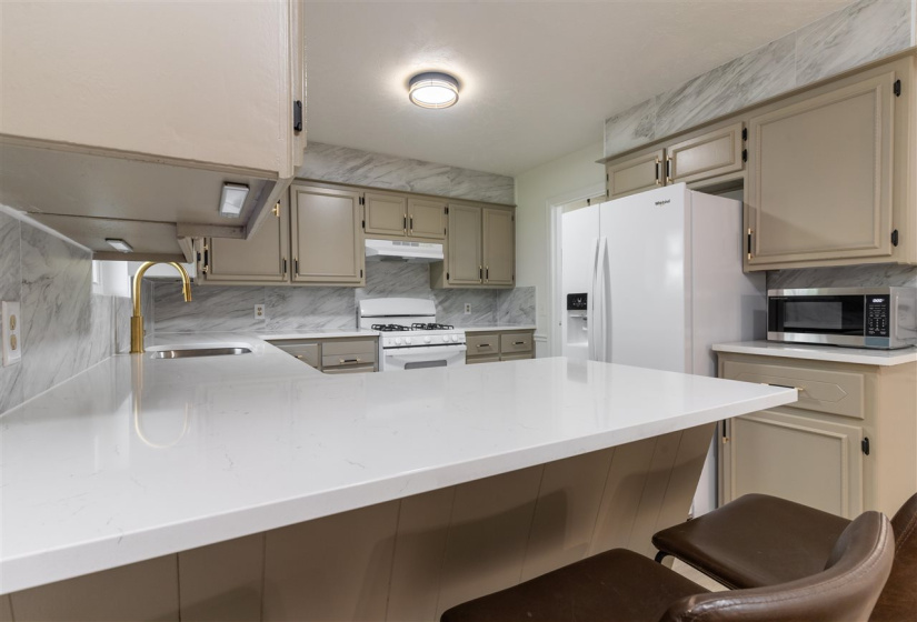 4 Bedrooms Bedrooms, 0 ,2 BathroomsBathrooms,Residential,Single Family,Thomas,1,132522