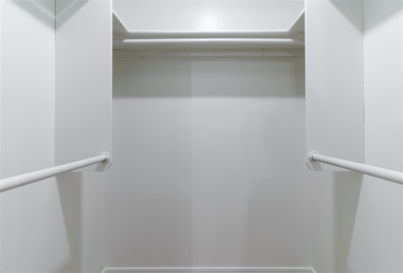 4 Bedrooms Bedrooms, 0 ,2 BathroomsBathrooms,Residential,Single Family,Thomas,1,132522