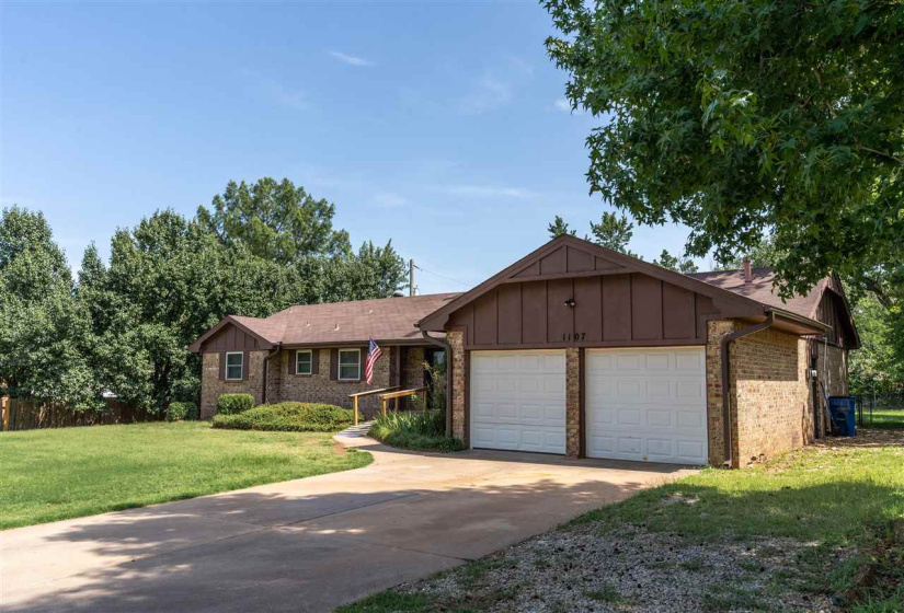 4 Bedrooms Bedrooms, 0 ,2 BathroomsBathrooms,Residential,Single Family,Thomas,1,132522