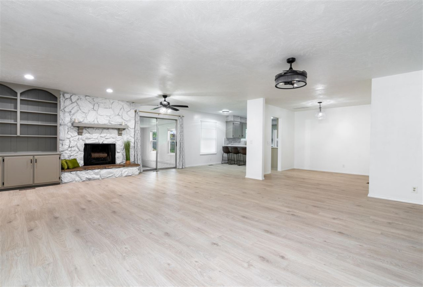 4 Bedrooms Bedrooms, 0 ,2 BathroomsBathrooms,Residential,Single Family,Thomas,1,132522