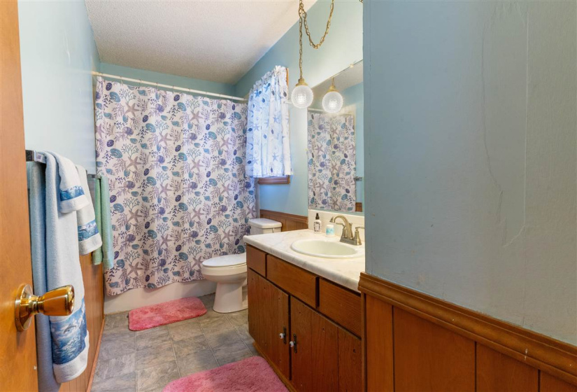 3 Bedrooms Bedrooms, 0 ,2 BathroomsBathrooms,Residential,Single Family,Rose,1,132658