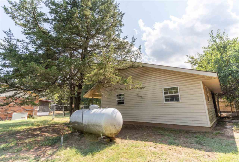 3 Bedrooms Bedrooms, 0 ,2 BathroomsBathrooms,Residential,Single Family,Rose,1,132658