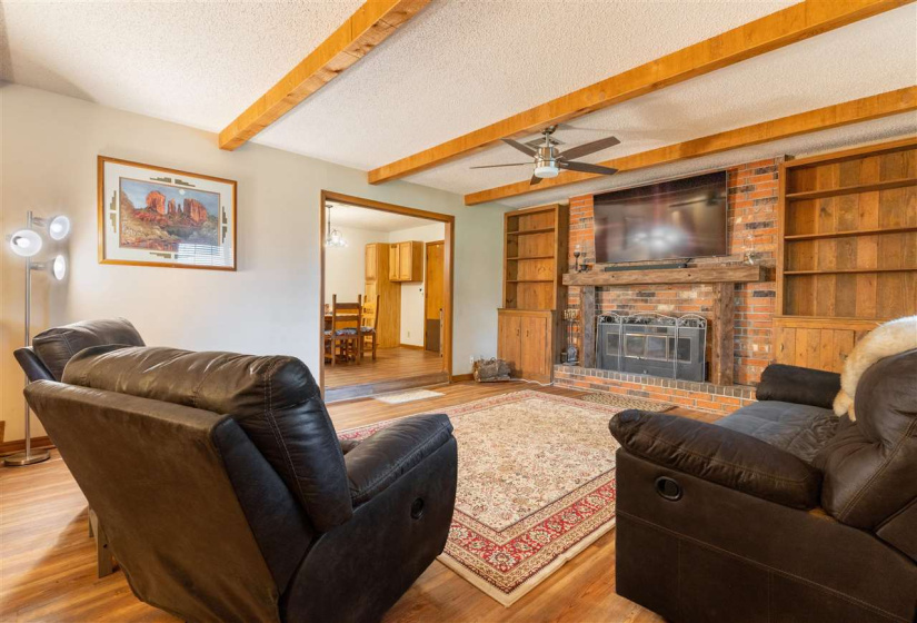 3 Bedrooms Bedrooms, 0 ,2 BathroomsBathrooms,Residential,Single Family,Rose,1,132658