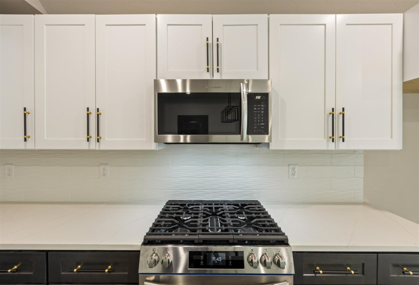 4 Bedrooms Bedrooms, 0 ,3 BathroomsBathrooms,Residential,Single Family,Bison,1,132777