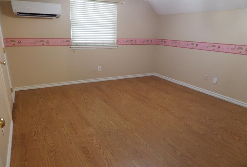 3 Bedrooms Bedrooms, 0 ,2 BathroomsBathrooms,Residential,Single Family,Tulsa,1.5,132782