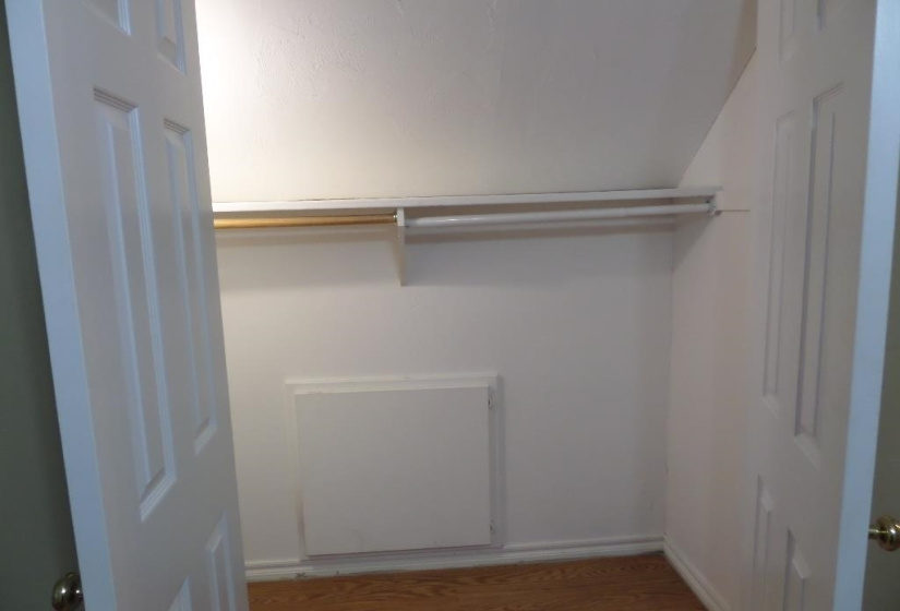 3 Bedrooms Bedrooms, 0 ,2 BathroomsBathrooms,Residential,Single Family,Tulsa,1.5,132782