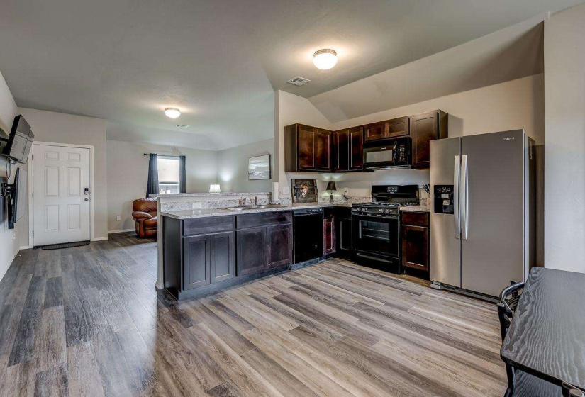 3 Bedrooms Bedrooms, 0 ,2 BathroomsBathrooms,Residential,Single Family,Ridgecrest,1,132787