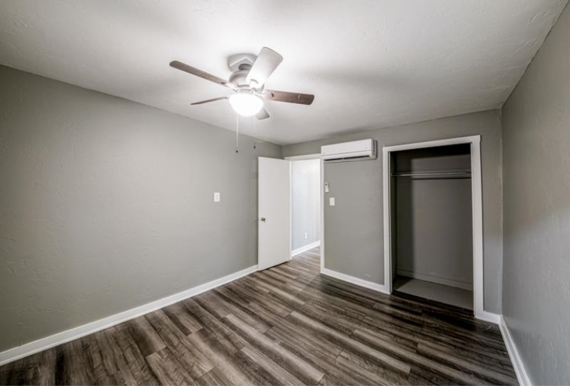 2 Bedrooms Bedrooms, 0 ,2 BathroomsBathrooms,Residential,Single Family,13th Place,1,132788