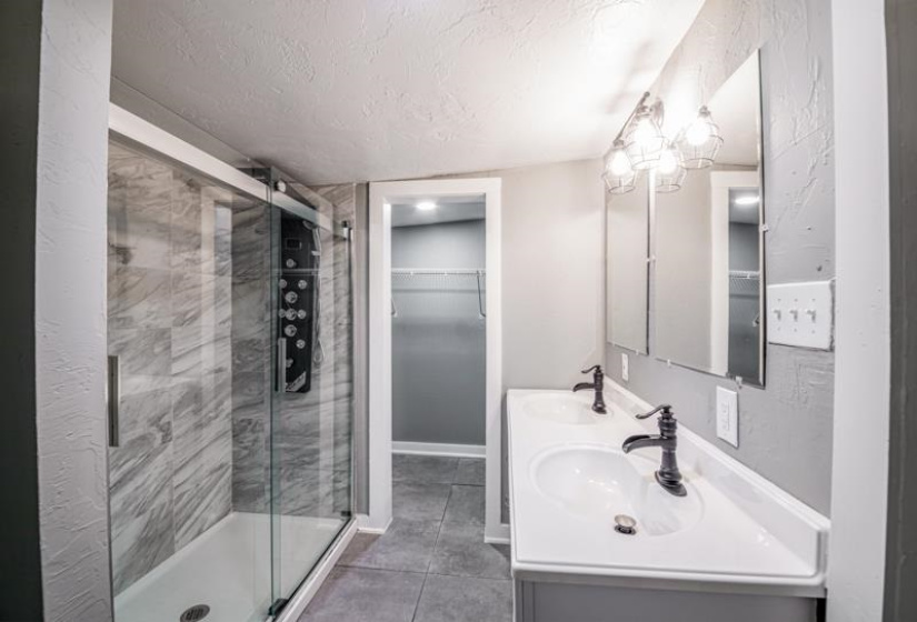 2 Bedrooms Bedrooms, 0 ,2 BathroomsBathrooms,Residential,Single Family,13th Place,1,132788