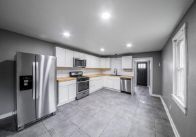 2 Bedrooms Bedrooms, 0 ,2 BathroomsBathrooms,Residential,Single Family,13th Place,1,132788