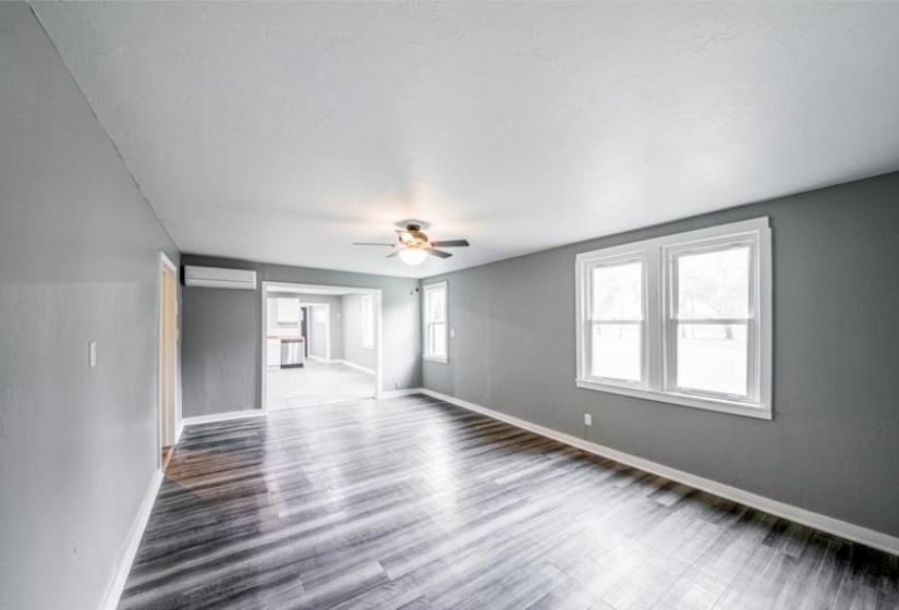 2 Bedrooms Bedrooms, 0 ,2 BathroomsBathrooms,Residential,Single Family,13th Place,1,132788