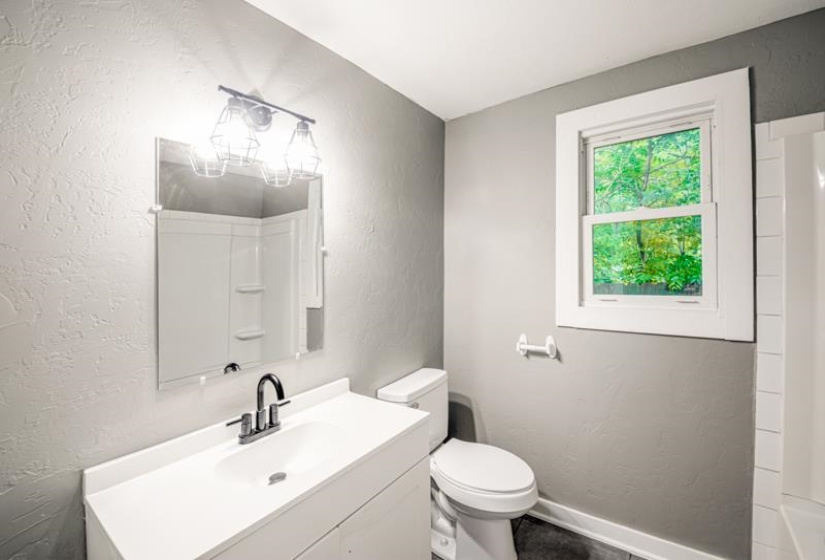 2 Bedrooms Bedrooms, 0 ,2 BathroomsBathrooms,Residential,Single Family,13th Place,1,132788
