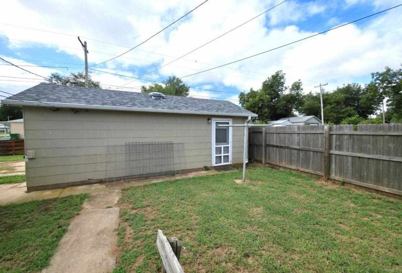 2 Bedrooms Bedrooms, 0 ,1 BathroomBathrooms,Residential,Single Family,13th,1,132794