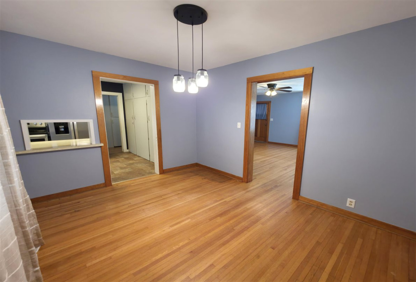 2 Bedrooms Bedrooms, 0 ,1 BathroomBathrooms,Residential,Single Family,13th,1,132794