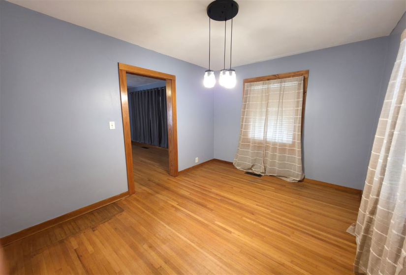 2 Bedrooms Bedrooms, 0 ,1 BathroomBathrooms,Residential,Single Family,13th,1,132794