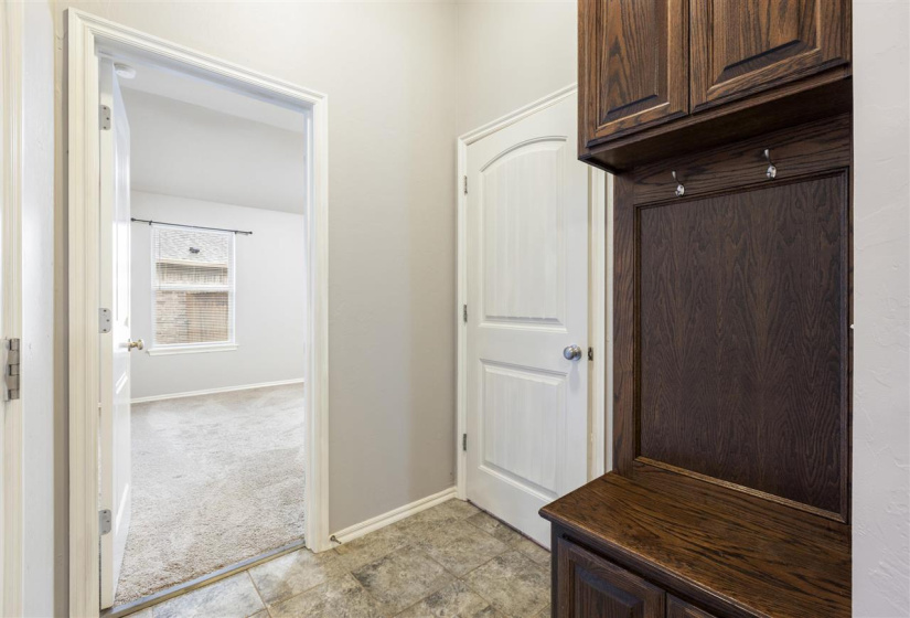 4 Bedrooms Bedrooms, 0 ,2 BathroomsBathrooms,Residential,Single Family,Linford,1,132795