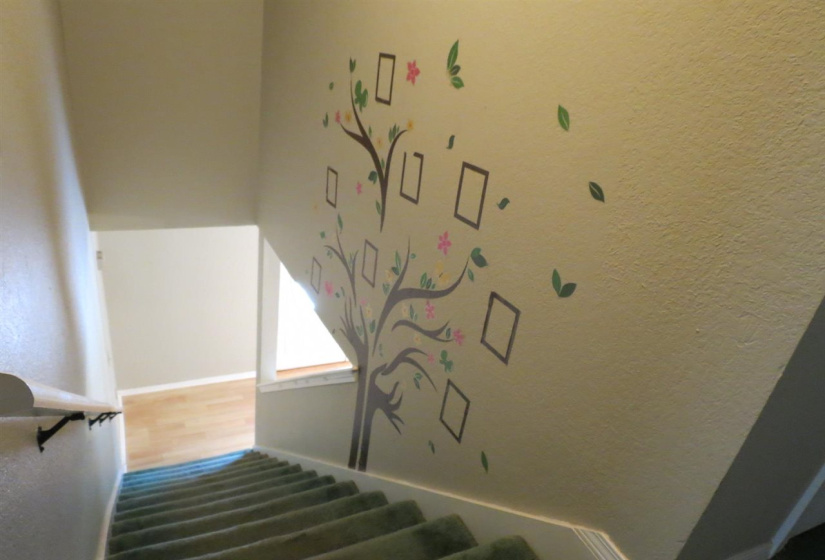 3 Bedrooms Bedrooms, 0 ,2 BathroomsBathrooms,Residential,Single Family,Royal Oak,2,132800
