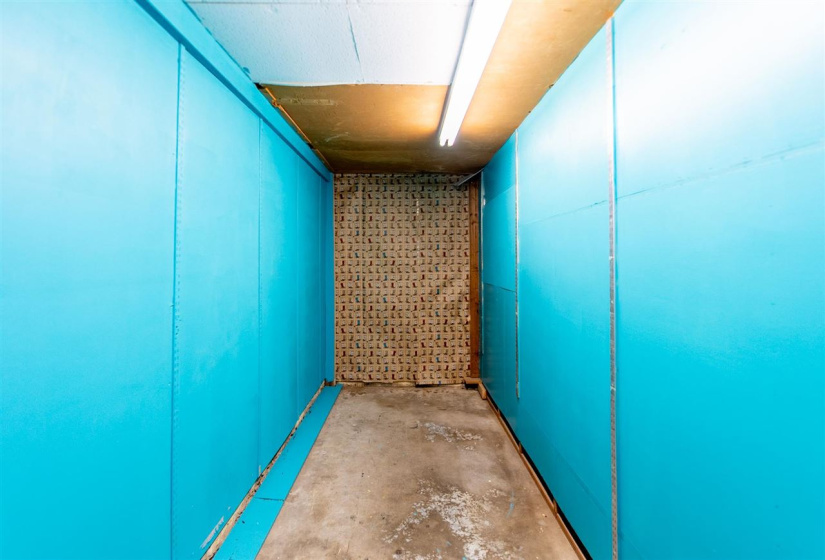 0 , 0 ,3 BathroomsBathrooms,Commercial/industrial,Commercial,Main,2,132805