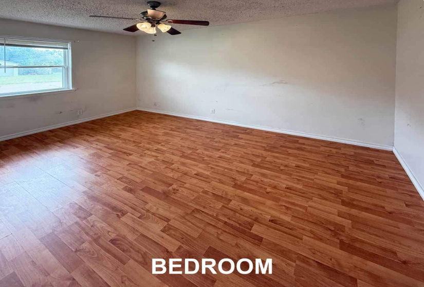 3 Bedrooms Bedrooms, 0 ,1 BathroomBathrooms,Residential,Single Family,Sharp,1,132804
