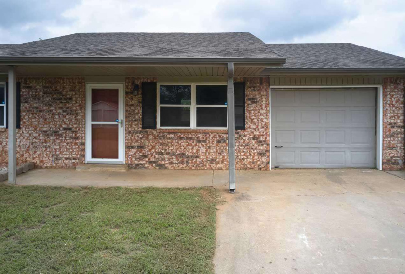 3 Bedrooms Bedrooms, 0 ,1 BathroomBathrooms,Residential,Single Family,Sharp,1,132804