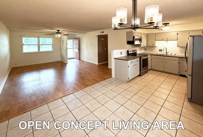 3 Bedrooms Bedrooms, 0 ,1 BathroomBathrooms,Residential,Single Family,Sharp,1,132804