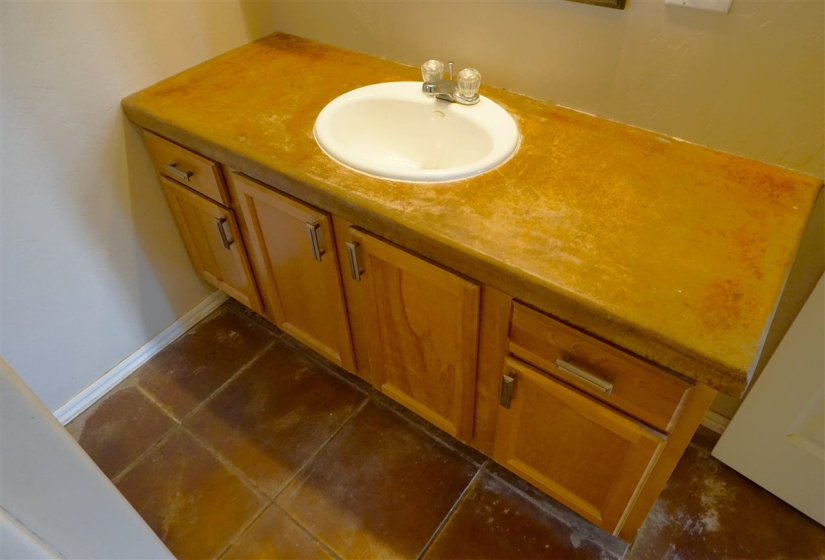3 Bedrooms Bedrooms, 0 ,2 BathroomsBathrooms,Residential,Single Family,PRIVATE ROAD 136,1,132810