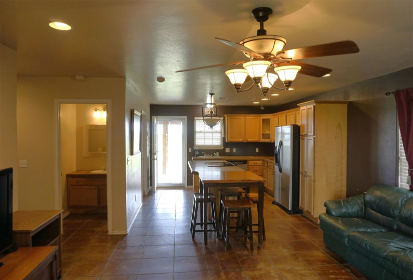 3 Bedrooms Bedrooms, 0 ,2 BathroomsBathrooms,Residential,Single Family,PRIVATE ROAD 136,1,132810