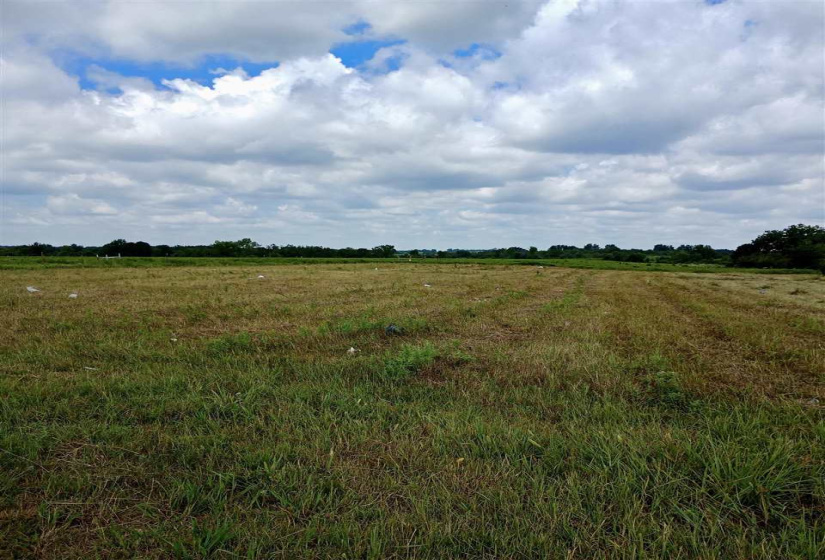 0 , 0 ,0,Lots/land,Ranch/farm,44th,0,132816