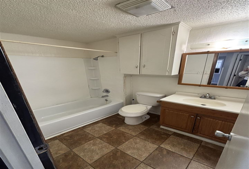 0 , 0 ,3 BathroomsBathrooms,Multi-family,Duplex,Allen,1,132825