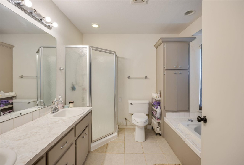 3 Bedrooms Bedrooms, 0 ,3 BathroomsBathrooms,Residential,Single Family,Lincoln,1,130572