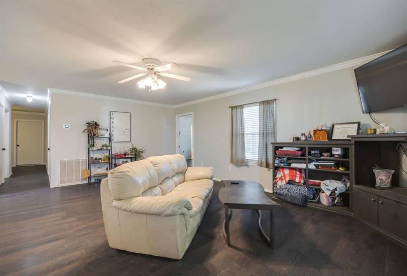 3 Bedrooms Bedrooms, 0 ,3 BathroomsBathrooms,Residential,Single Family,Lincoln,1,130572