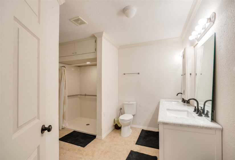 3 Bedrooms Bedrooms, 0 ,3 BathroomsBathrooms,Residential,Single Family,Lincoln,1,130572