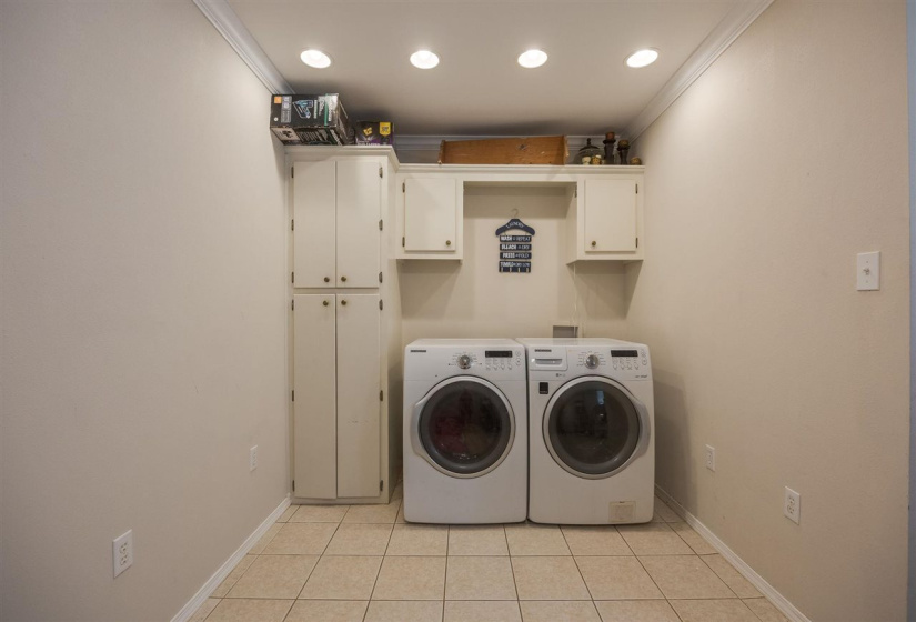 3 Bedrooms Bedrooms, 0 ,3 BathroomsBathrooms,Residential,Single Family,Lincoln,1,130572