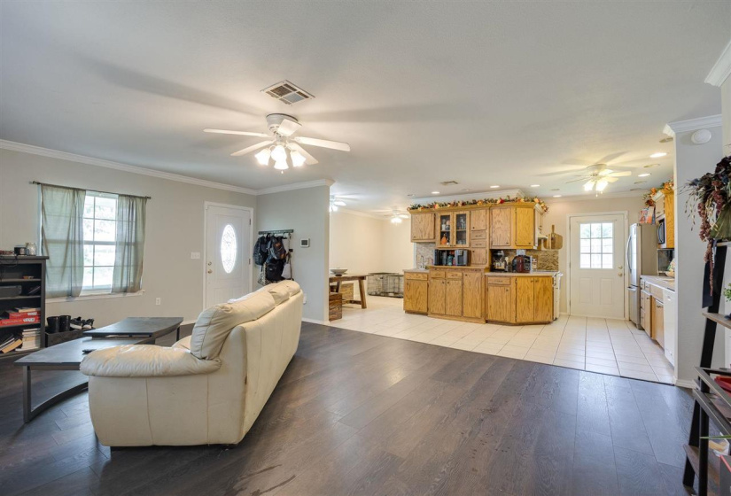 3 Bedrooms Bedrooms, 0 ,3 BathroomsBathrooms,Residential,Single Family,Lincoln,1,130572