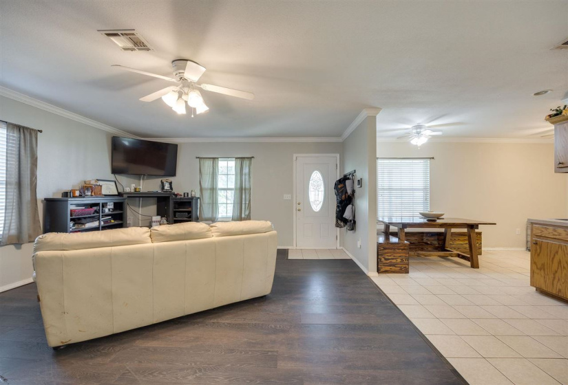 3 Bedrooms Bedrooms, 0 ,3 BathroomsBathrooms,Residential,Single Family,Lincoln,1,130572