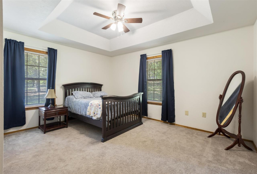 4 Bedrooms Bedrooms, 0 ,4 BathroomsBathrooms,Residential,Single Family,Tee,1.5,132821