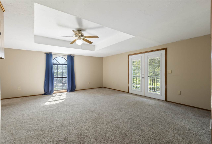 4 Bedrooms Bedrooms, 0 ,4 BathroomsBathrooms,Residential,Single Family,Tee,1.5,132821