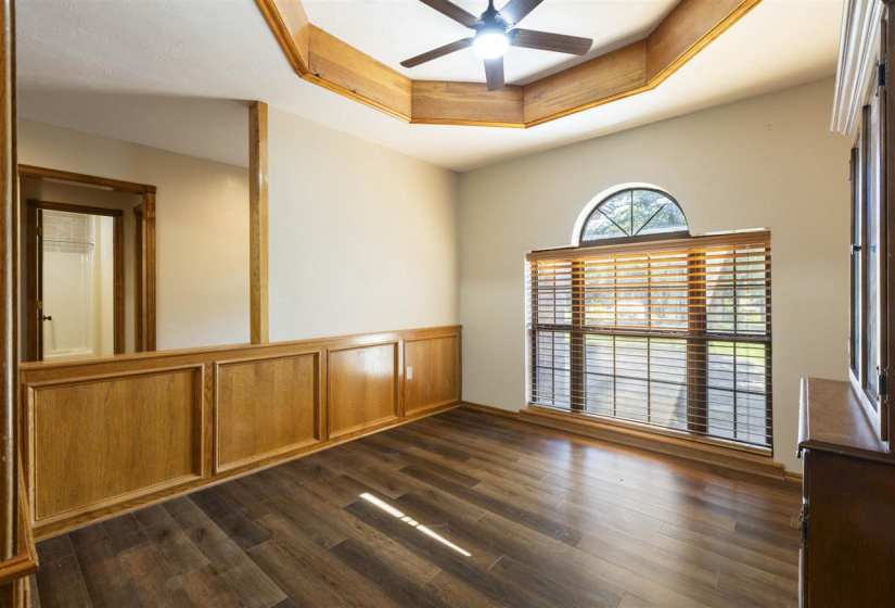 4 Bedrooms Bedrooms, 0 ,4 BathroomsBathrooms,Residential,Single Family,Tee,1.5,132821