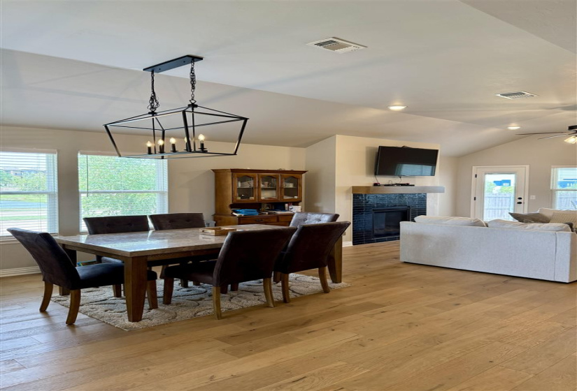 3 Bedrooms Bedrooms, 0 ,2 BathroomsBathrooms,Residential,Single Family,Aggie,1,132822