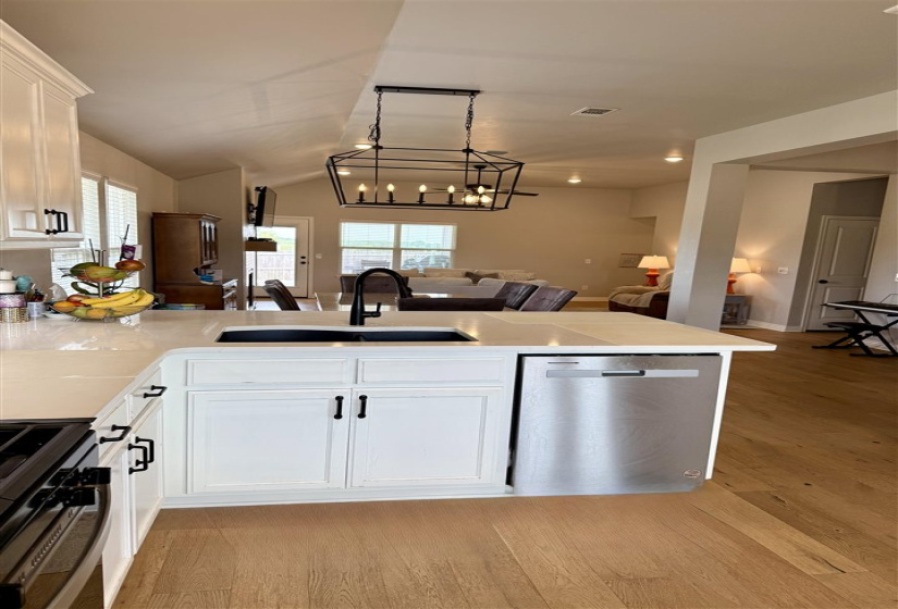 3 Bedrooms Bedrooms, 0 ,2 BathroomsBathrooms,Residential,Single Family,Aggie,1,132822