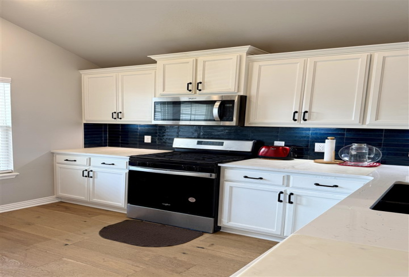 3 Bedrooms Bedrooms, 0 ,2 BathroomsBathrooms,Residential,Single Family,Aggie,1,132822