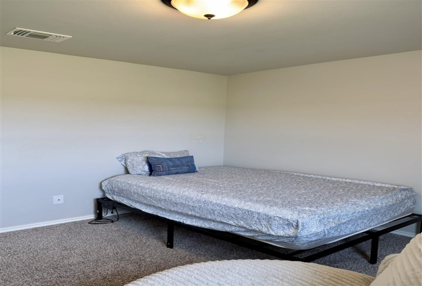 3 Bedrooms Bedrooms, 0 ,2 BathroomsBathrooms,Residential,Single Family,Aggie,1,132822